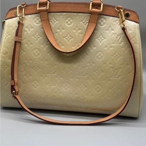 Louis Vuitton Brea GM Vernis Patent Leather Ivory Shoulder Bag